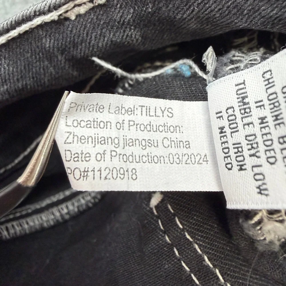 RSQ brand tillys